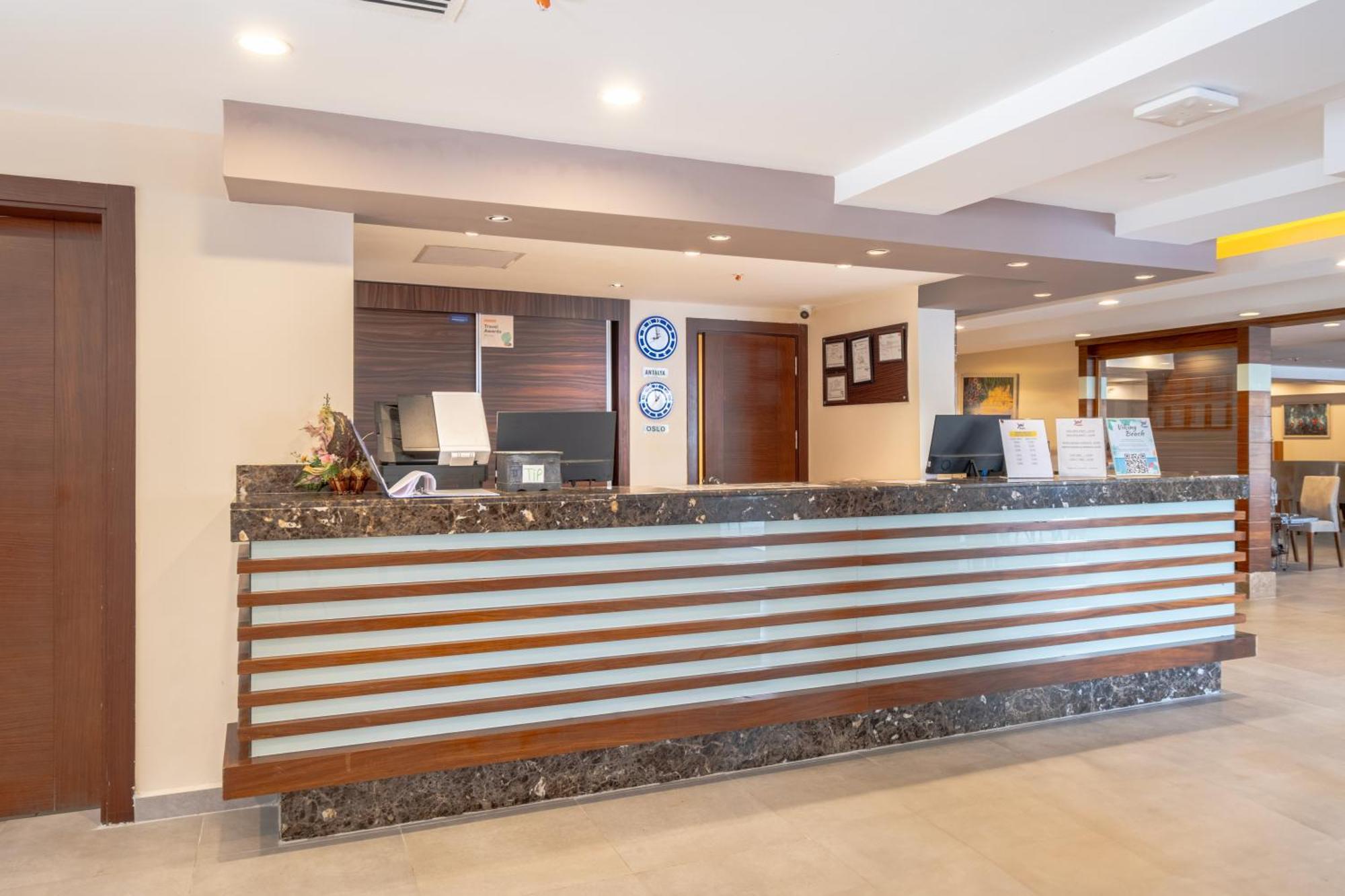 Viking Express Hotel Kemer Exterior foto